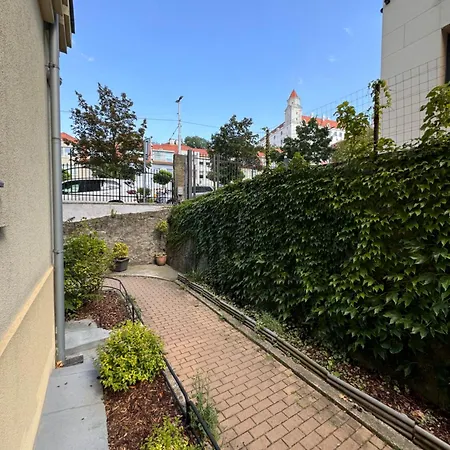 Beautiful With A View Of Castle Apartament Bratislava