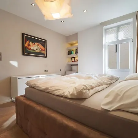 Beautiful With A View Of Castle ブラチスラヴァ