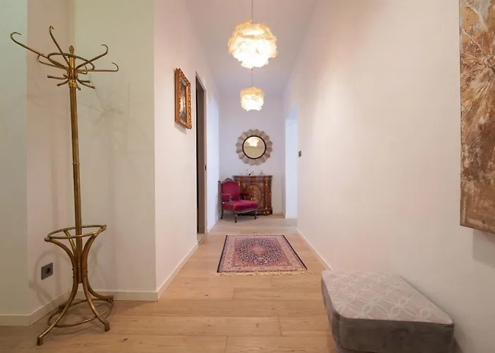 Beautiful With A View Of Castle Apartamento