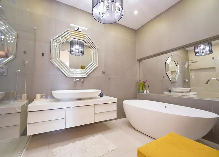 Beautiful With A View Of Castle * Bratislava